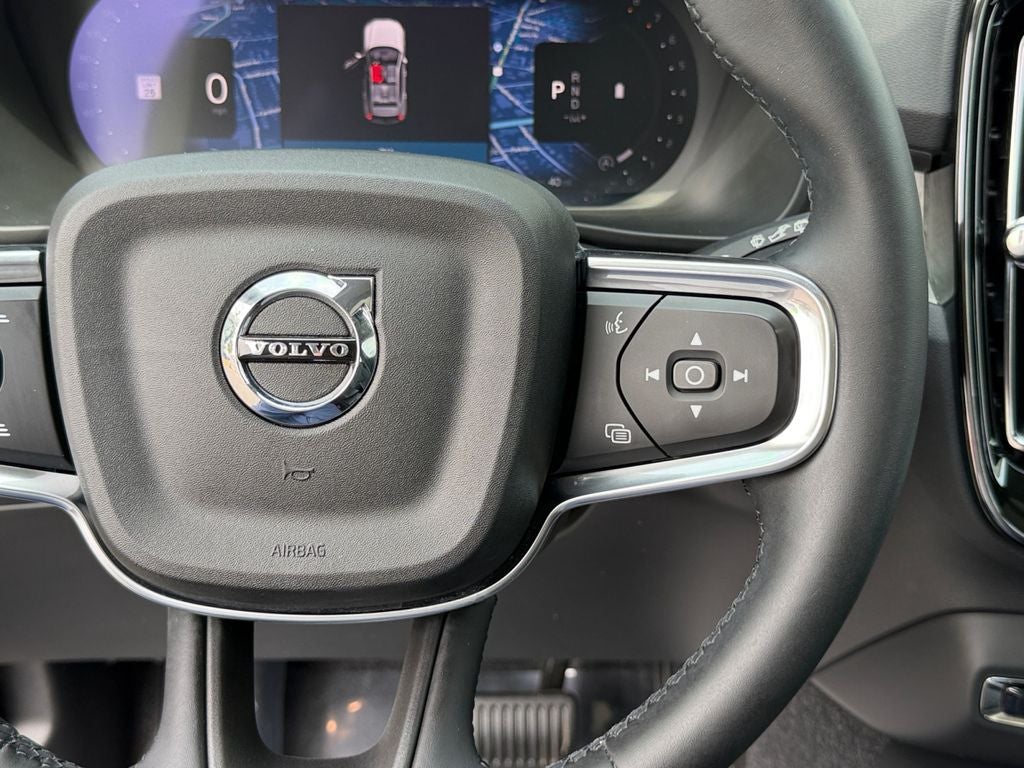 2025 Volvo XC40 B5 Plus Bright Theme Volvo Certified