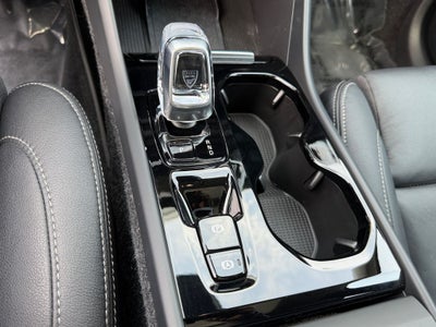 2025 Volvo XC40 B5 Plus Bright Theme Volvo Certified