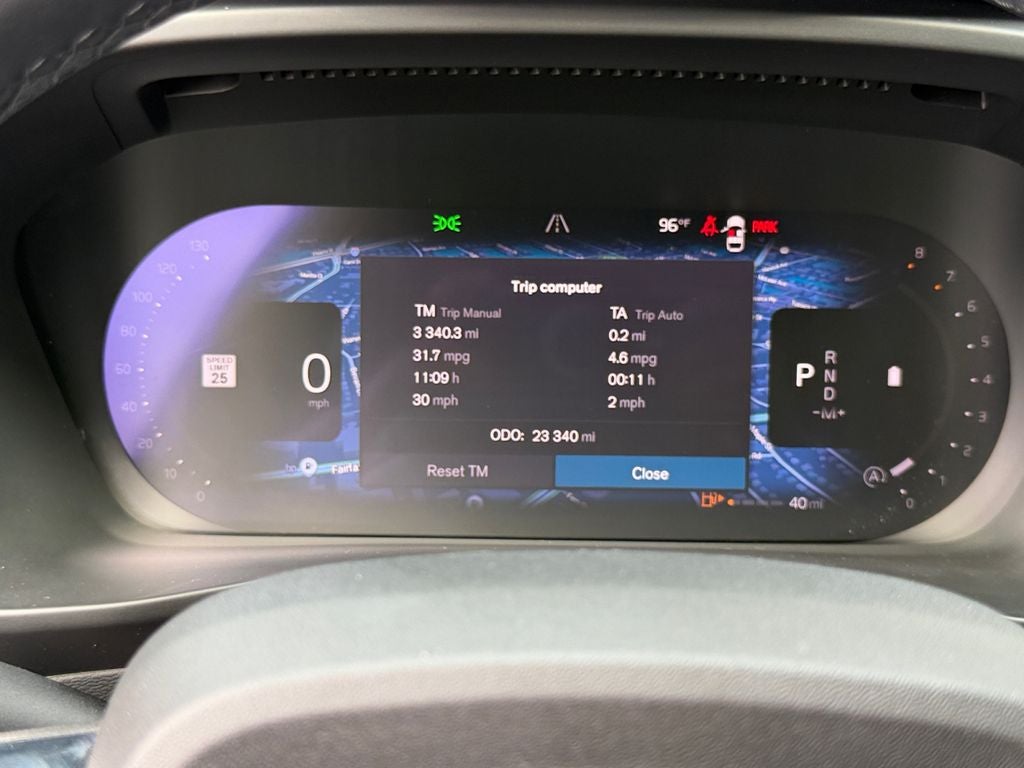 2025 Volvo XC40 B5 Plus Bright Theme Volvo Certified