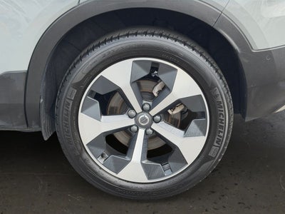2025 Volvo XC40 B5 Plus Bright Theme Volvo Certified