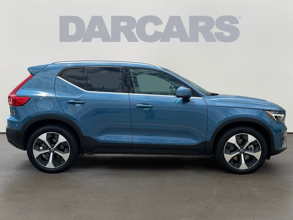 2025 Volvo XC40 B5 Plus Bright Theme Volvo Certified