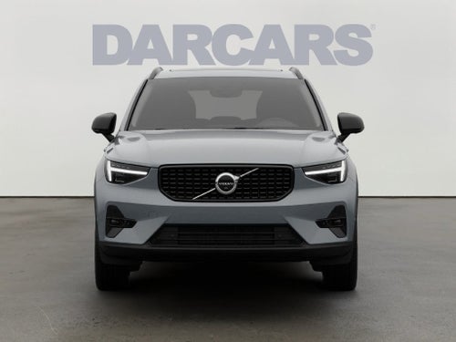 2026 Volvo XC40 B5 Ultra