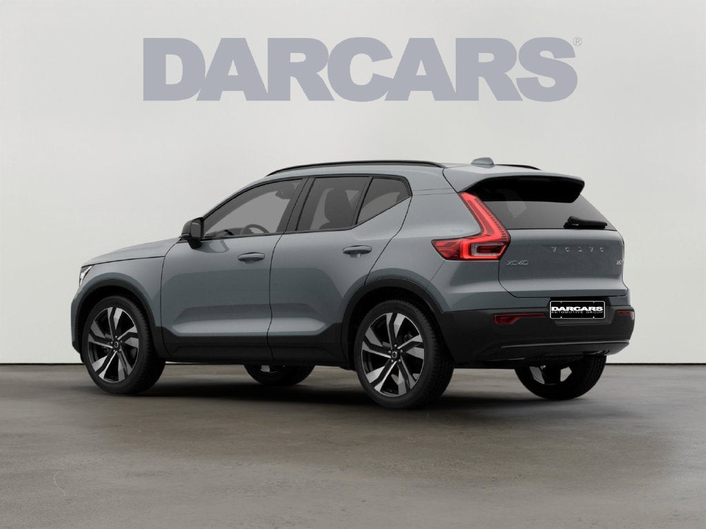 2026 Volvo XC40 B5 Ultra