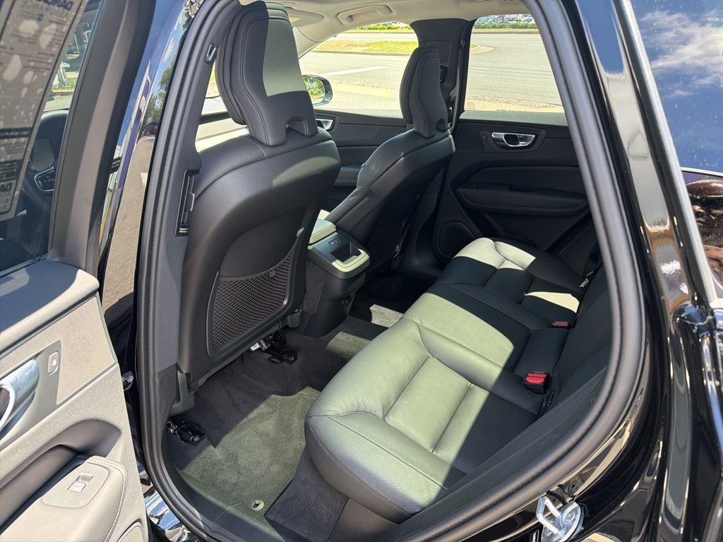 2025 Volvo XC60 B5 Plus Volvo Certified
