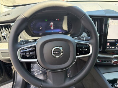 2025 Volvo XC60 B5 Plus Volvo Certified