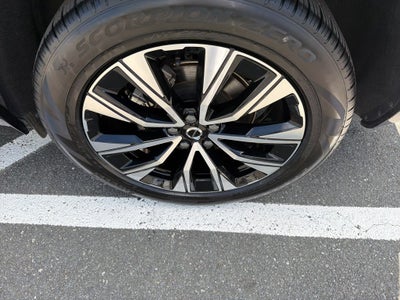 2025 Volvo XC60 B5 Plus Volvo Certified