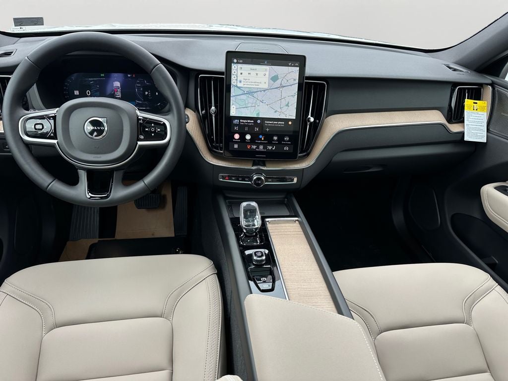 2026 Volvo XC60 B5 Plus