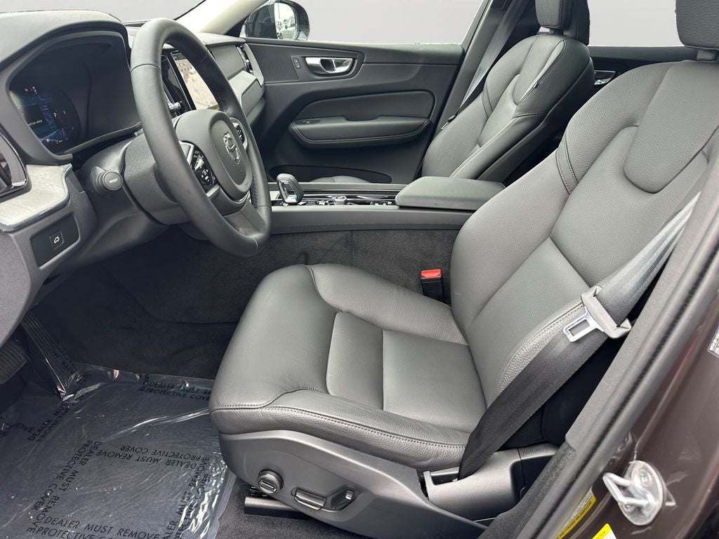 2025 Volvo XC60 B5 Plus Volvo Certified
