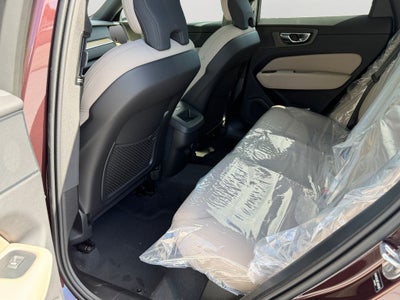 2026 Volvo XC60 B5 Core