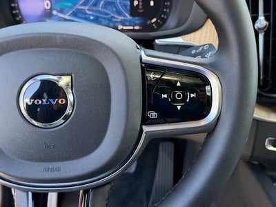 2026 Volvo XC60 B5 Core