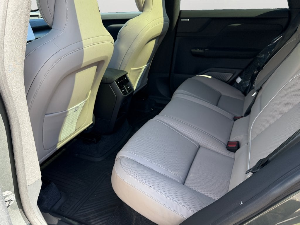 2027 Volvo EX60 Ultra Twin