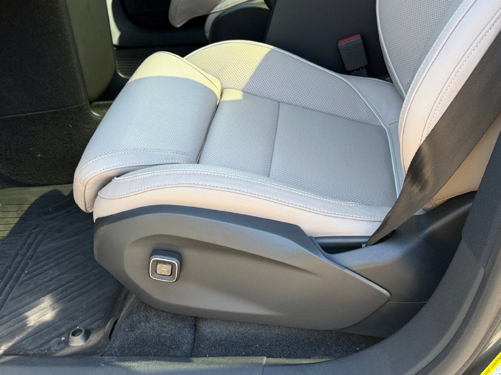 2027 Volvo EX60 Ultra Twin
