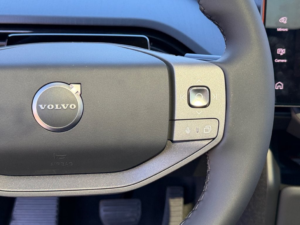 2027 Volvo EX60 Ultra Twin