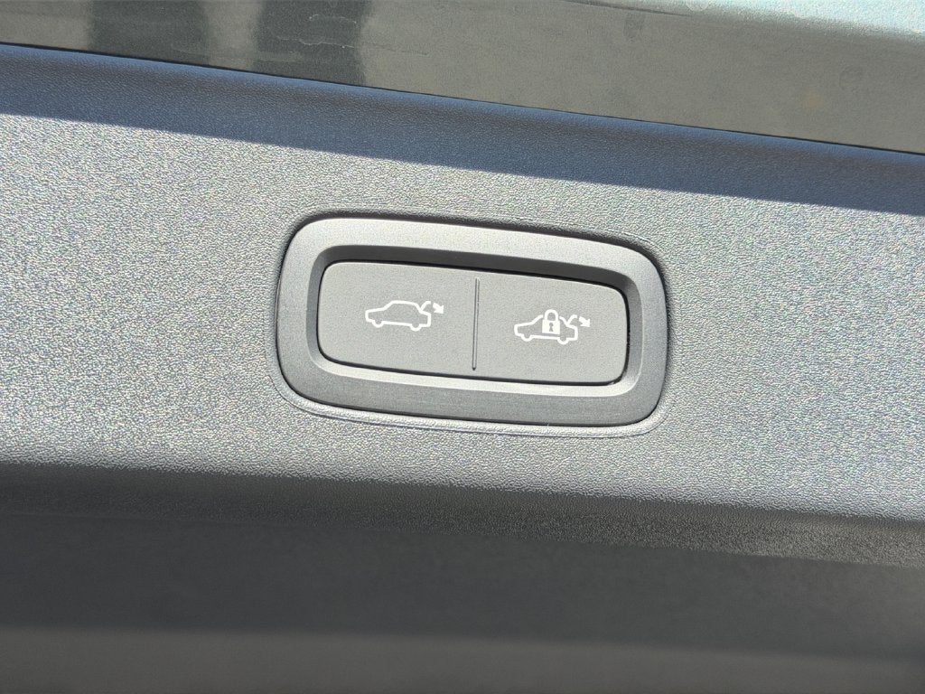 2027 Volvo EX60 Ultra Twin