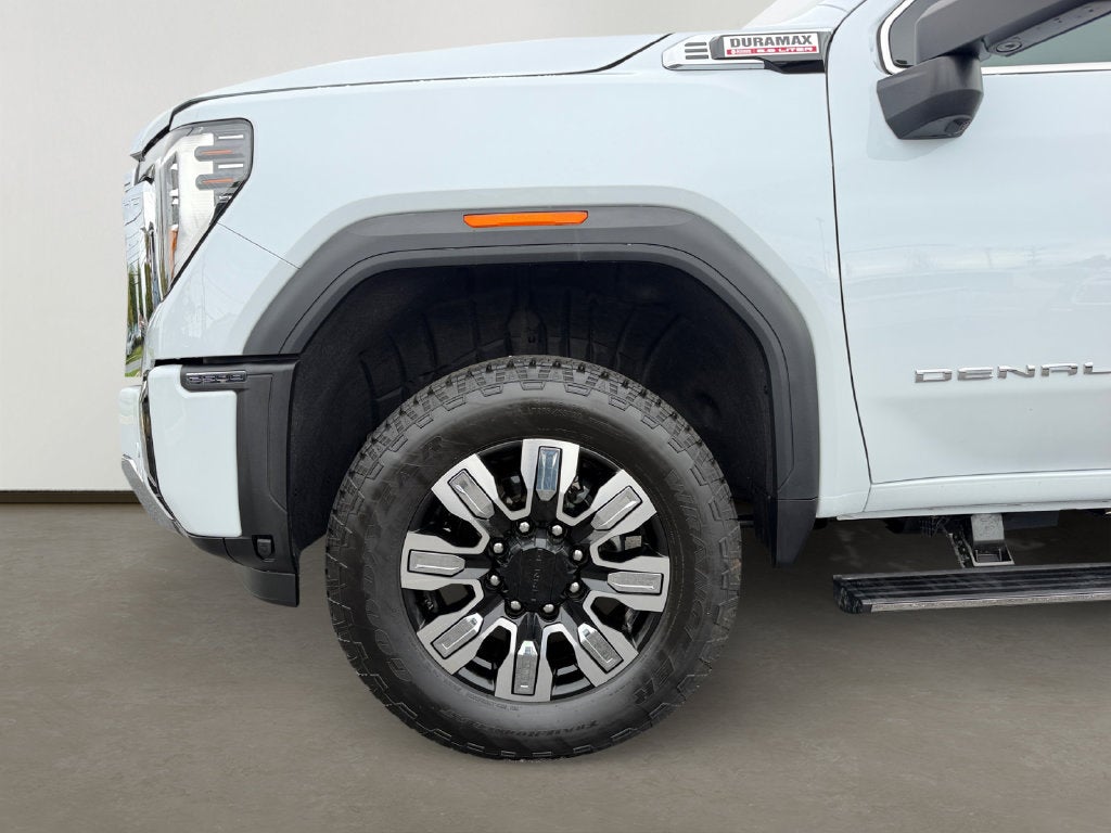 2026 GMC Sierra 2500HD Denali