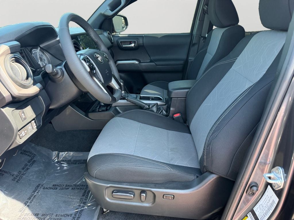 2023 Toyota Tacoma TRD Sport V6