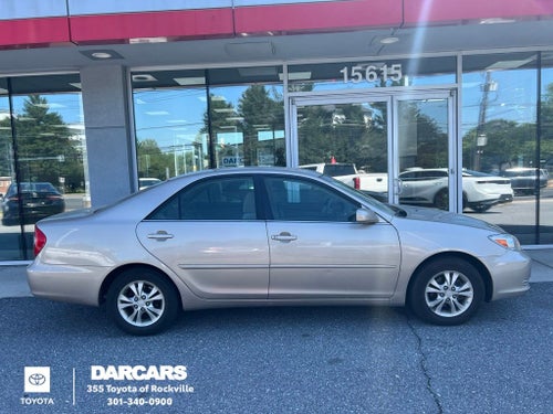 2004 Toyota Camry LE