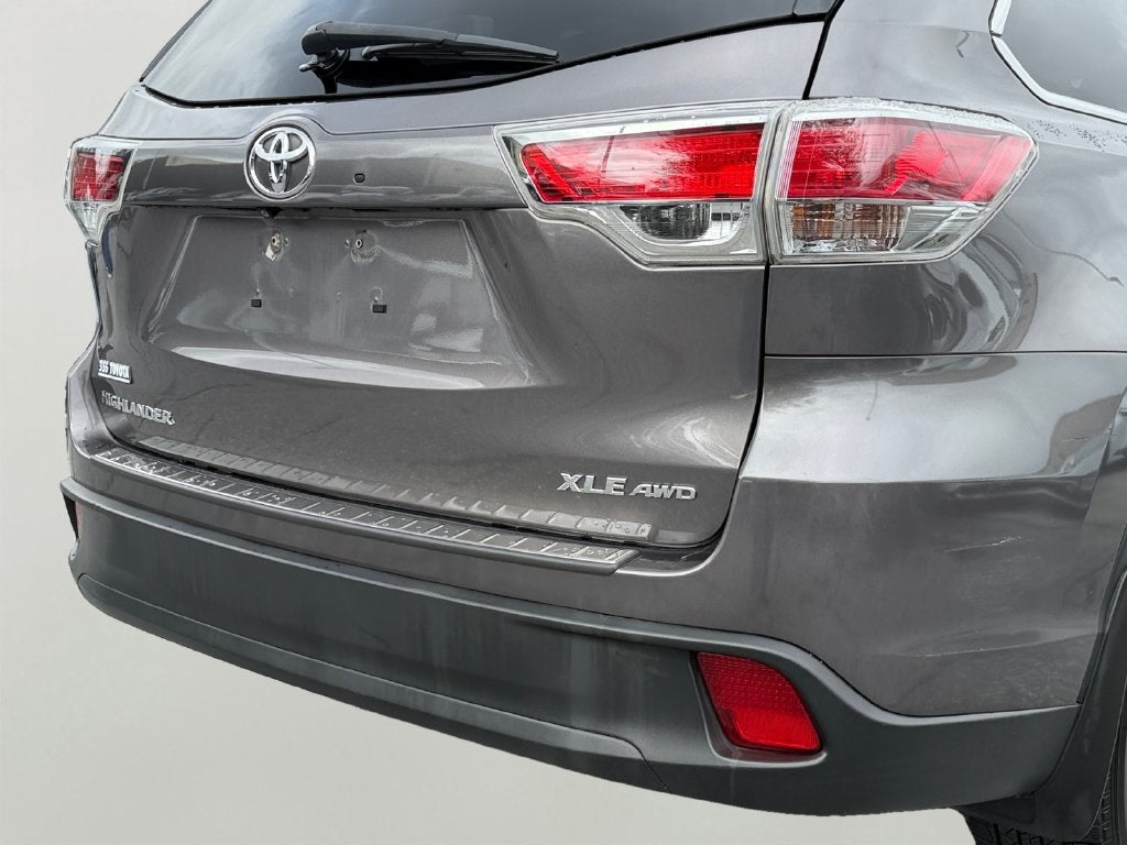 2016 Toyota Highlander XLE V6