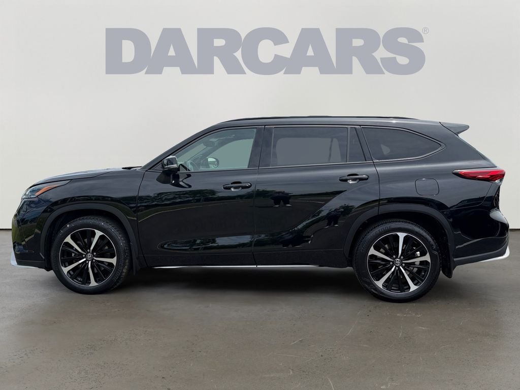 2022 Toyota Highlander XSE
