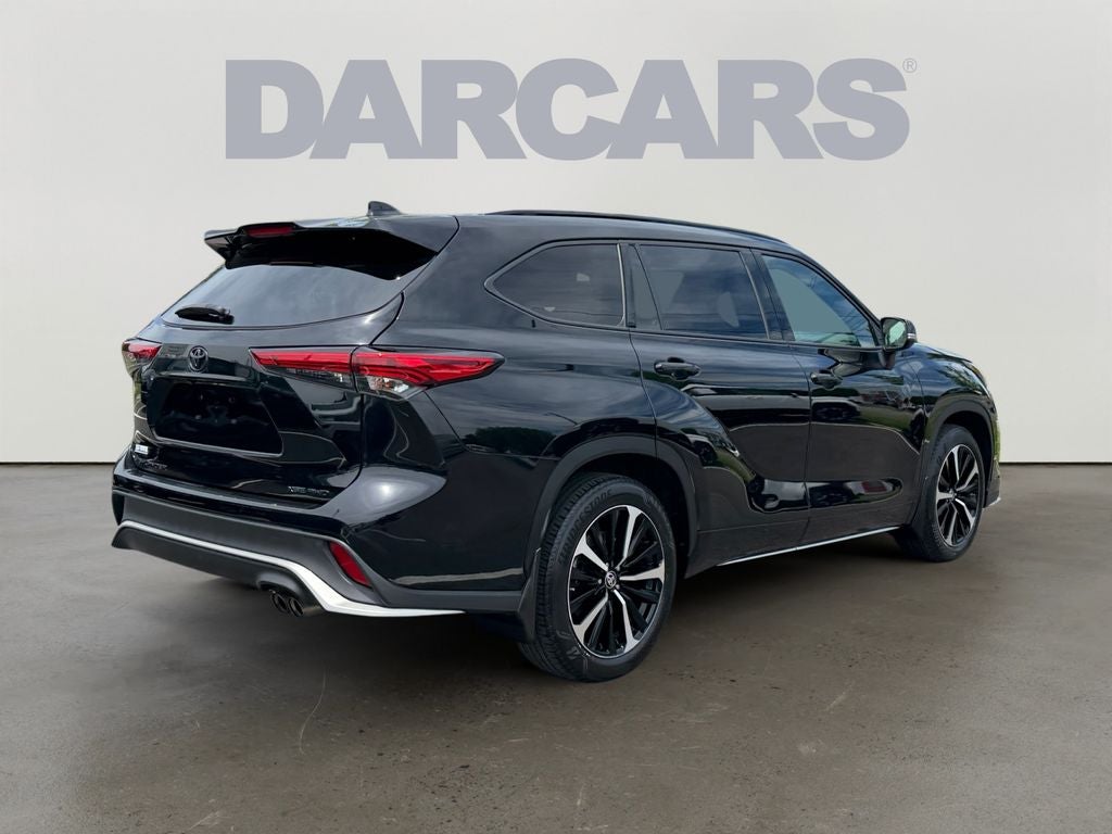 2022 Toyota Highlander XSE