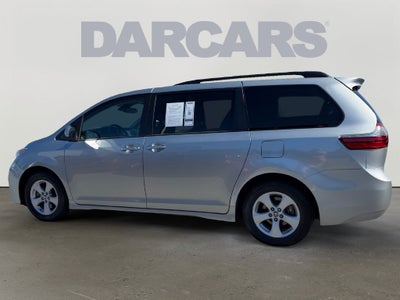 2020 Toyota Sienna LE 8 Passenger