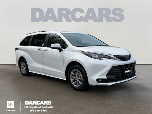 2025 Toyota Sienna XLE 7 Passenger