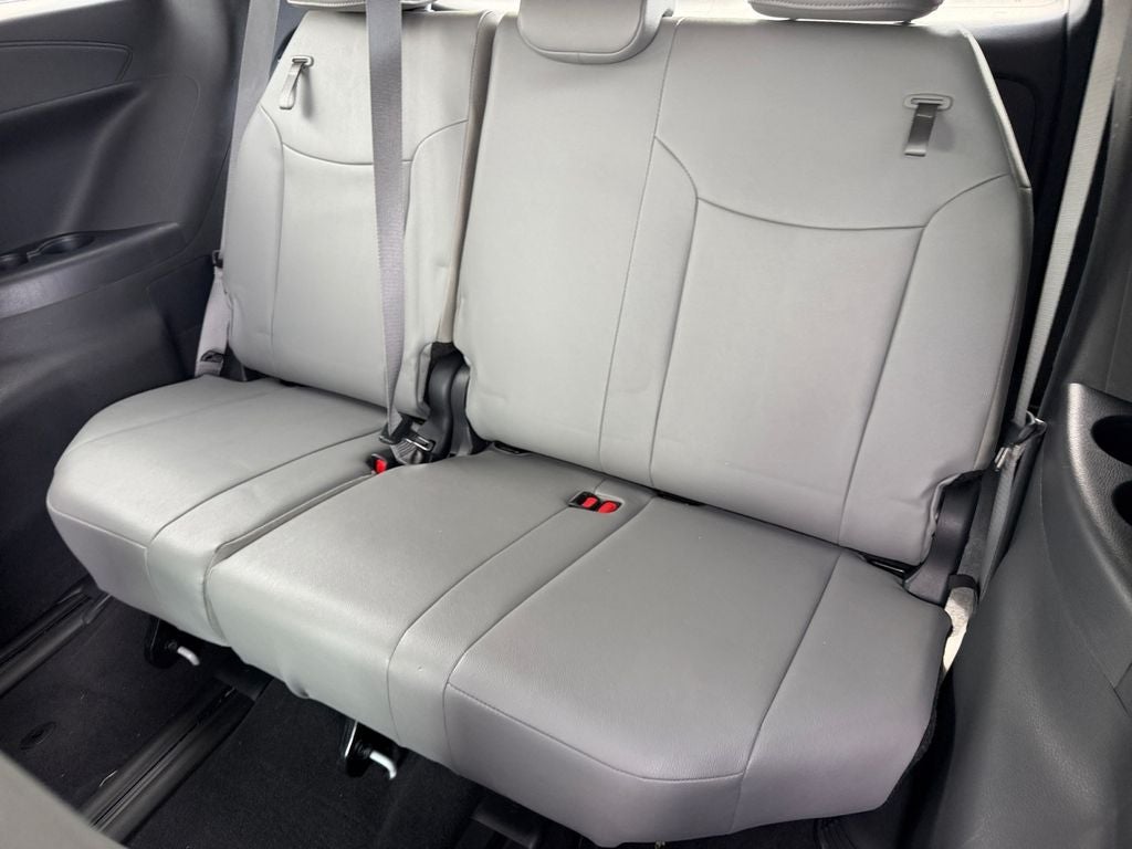 2025 Toyota Sienna XLE 7 Passenger