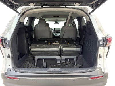 2025 Toyota Sienna XLE 7 Passenger