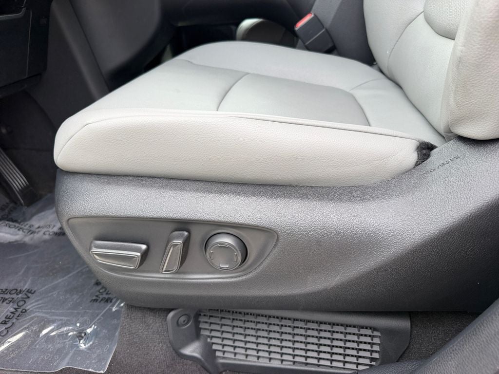 2025 Toyota Sienna XLE 7 Passenger