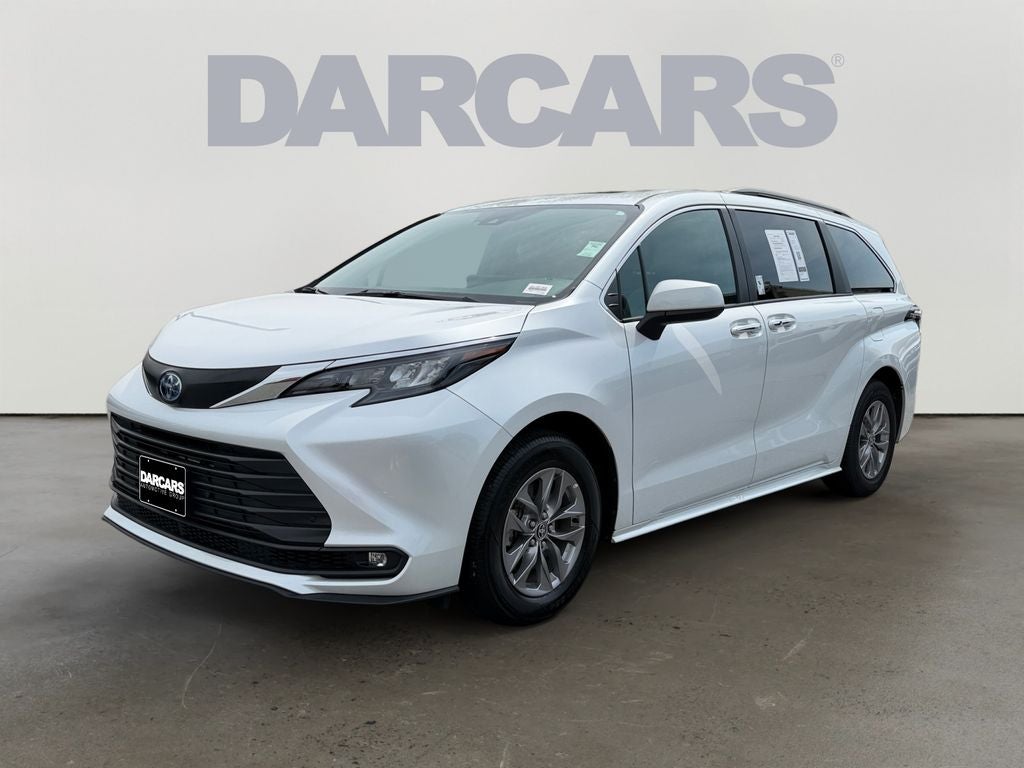 2025 Toyota Sienna XLE 7 Passenger
