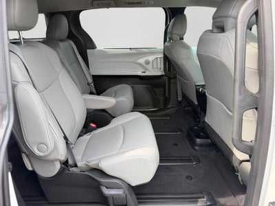 2025 Toyota Sienna XLE 7 Passenger