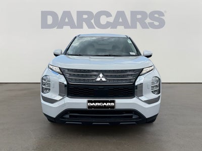 2022 Mitsubishi Outlander ES