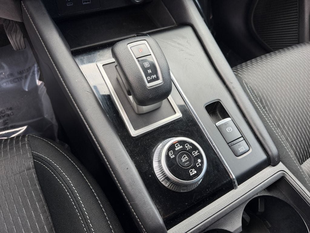 2022 Mitsubishi Outlander ES