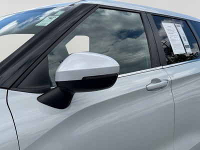 2022 Mitsubishi Outlander ES