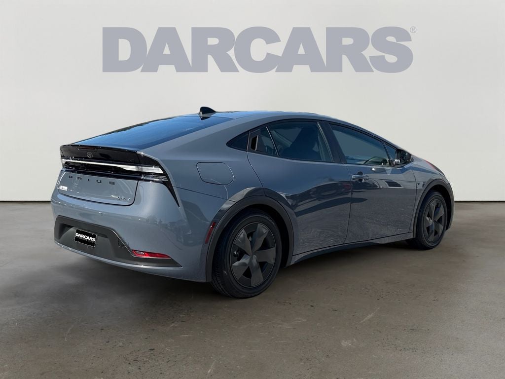 2026 Toyota Prius Plug-In Hybrid SE