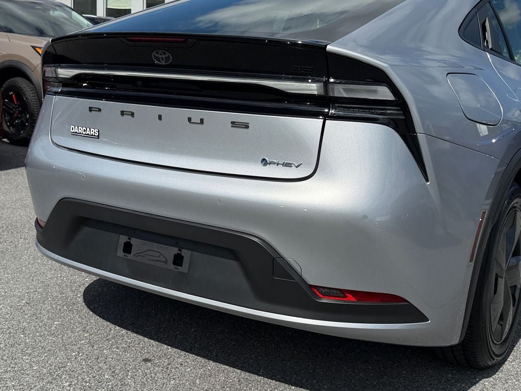 2026 Toyota Prius Plug-In Hybrid SE