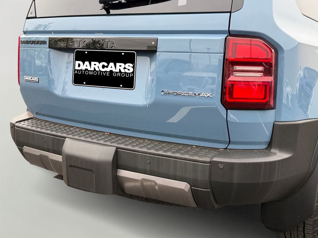 2026 Toyota Land Cruiser Base