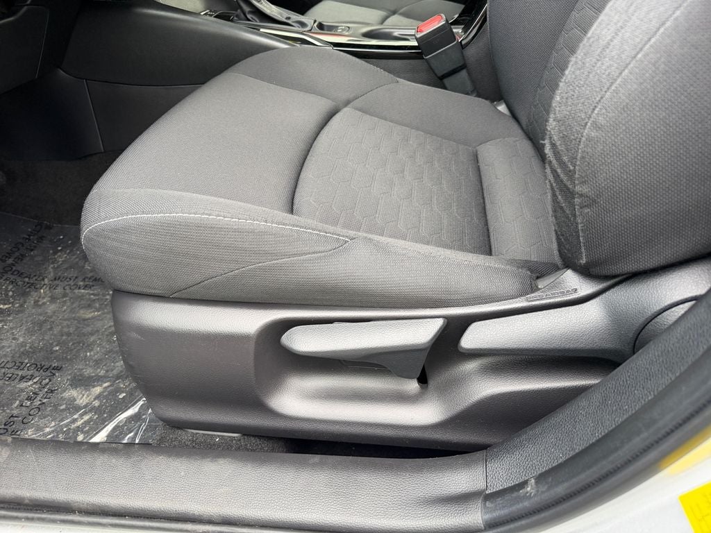 2022 Toyota Corolla Hatchback SE