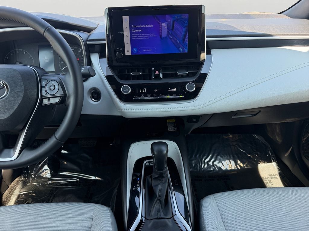 2025 Toyota Corolla Hatchback SE