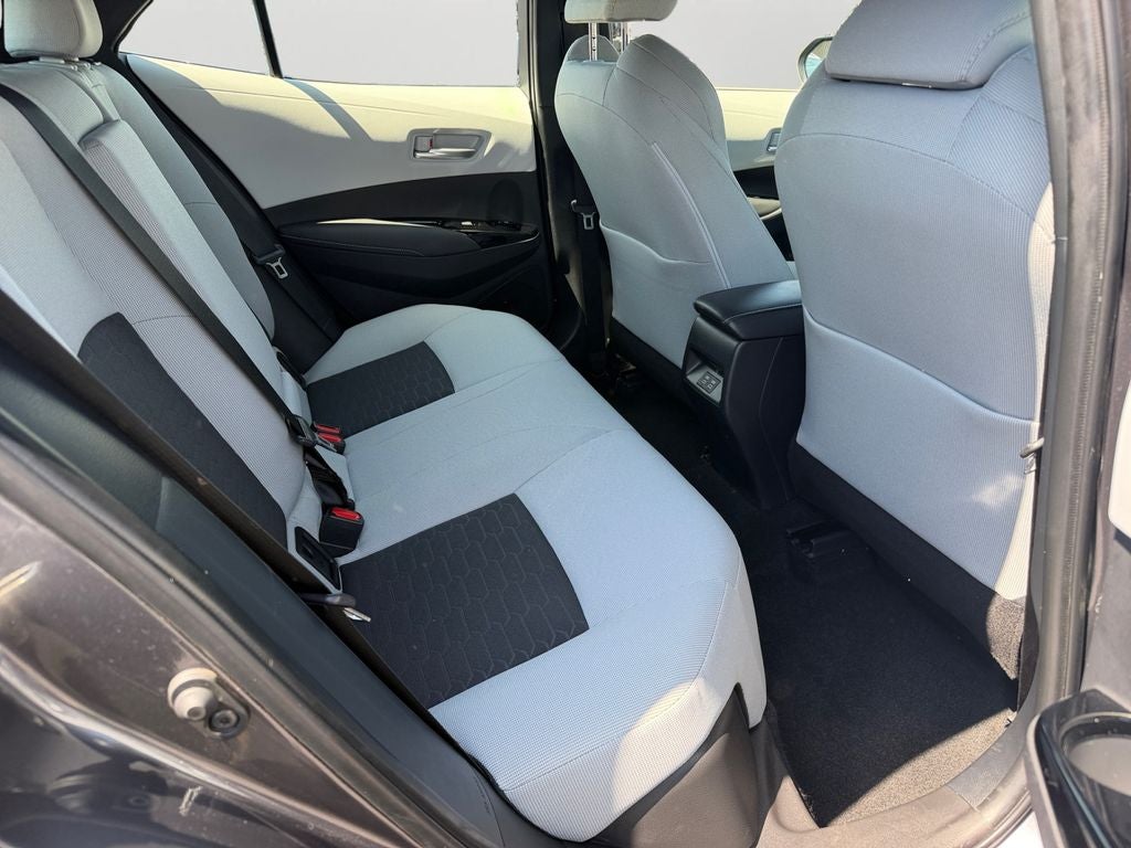 2025 Toyota Corolla Hatchback SE