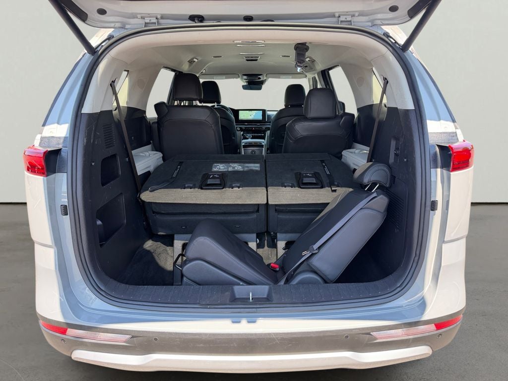 2024 Kia Carnival EX