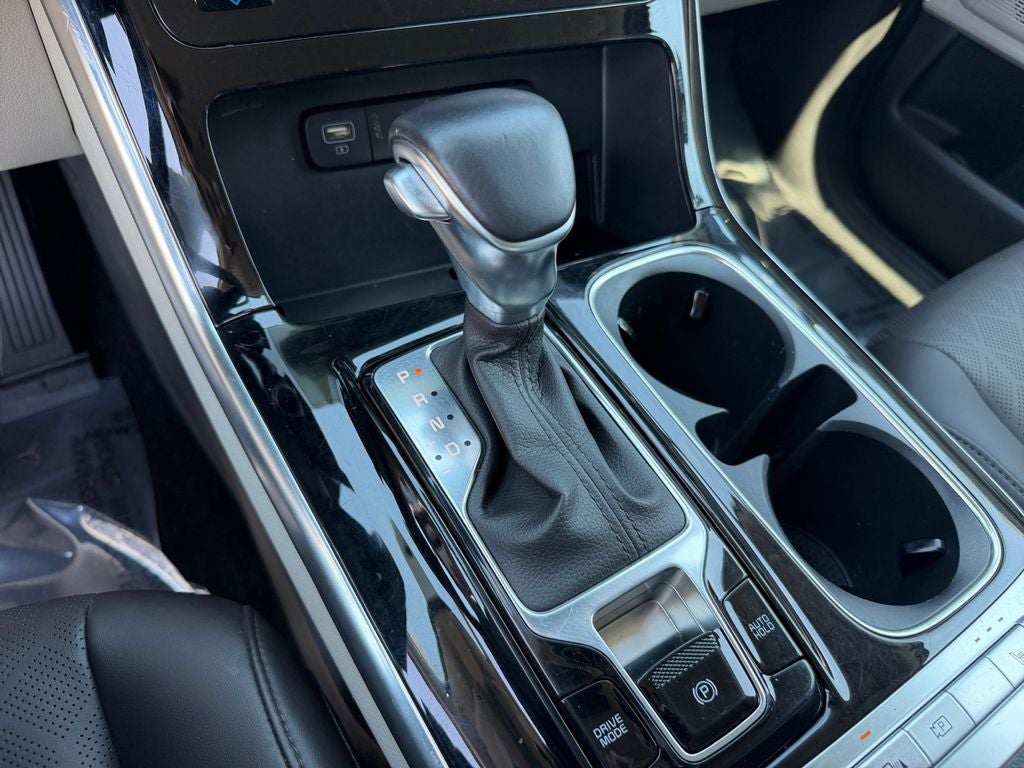 2024 Kia Carnival EX