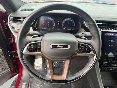 2022 Jeep Grand Cherokee Summit