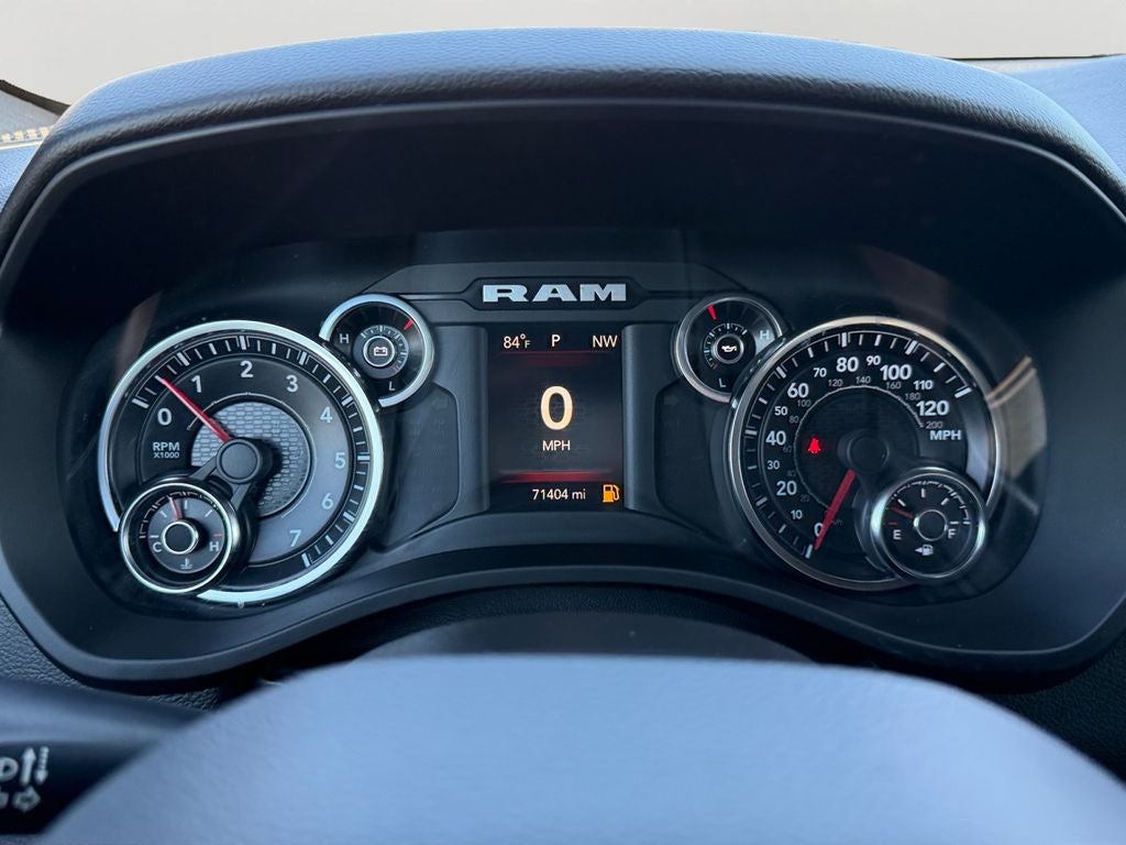 2023 RAM 1500 Big Horn/Lone Star w/5.7l Hemi