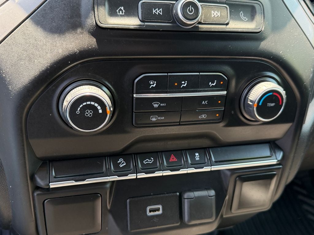 2020 Chevrolet Silverado 1500 Custom Trail Boss 5.3 V8 / REMOTE START