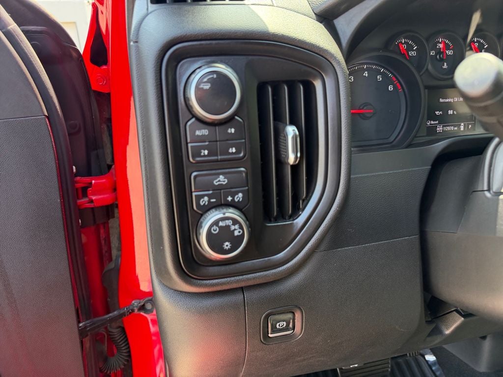 2020 Chevrolet Silverado 1500 Custom Trail Boss 5.3 V8 / REMOTE START