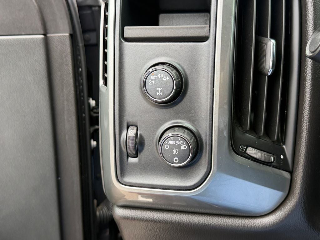 2018 Chevrolet Silverado 1500 LT LT1