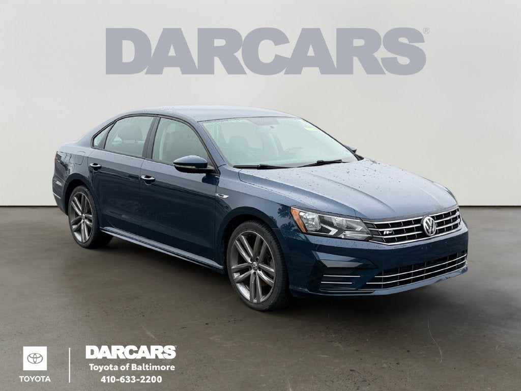 2018 Volkswagen Passat 2.0T R-Line