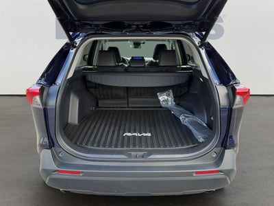2023 Toyota RAV4 XLE Premium CLEAN CARFAX 1 OWNER