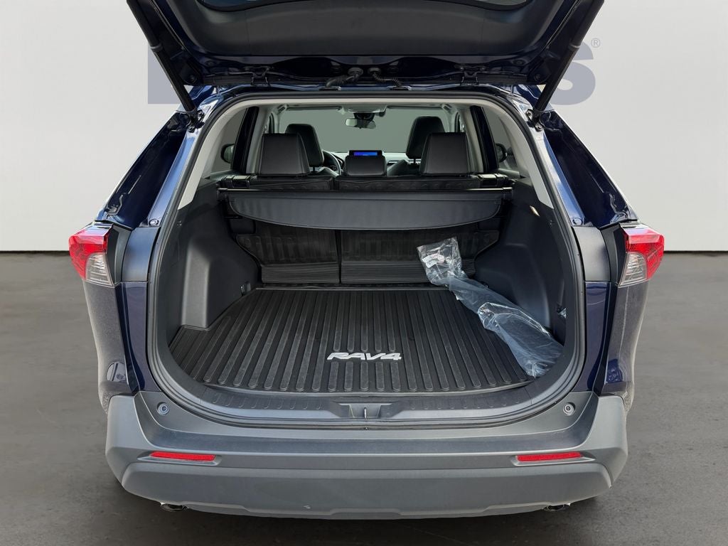 2023 Toyota RAV4 XLE Premium CLEAN CARFAX 1 OWNER